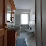 Al Podin Appartement *